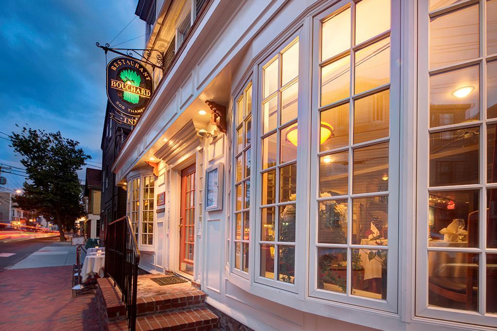 Bouchard Restaurant & Inn Newport Exteriör bild