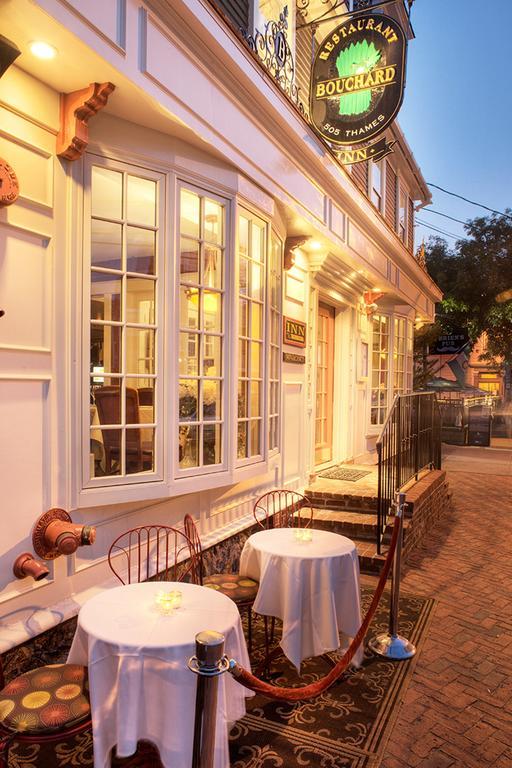 Bouchard Restaurant & Inn Newport Exteriör bild